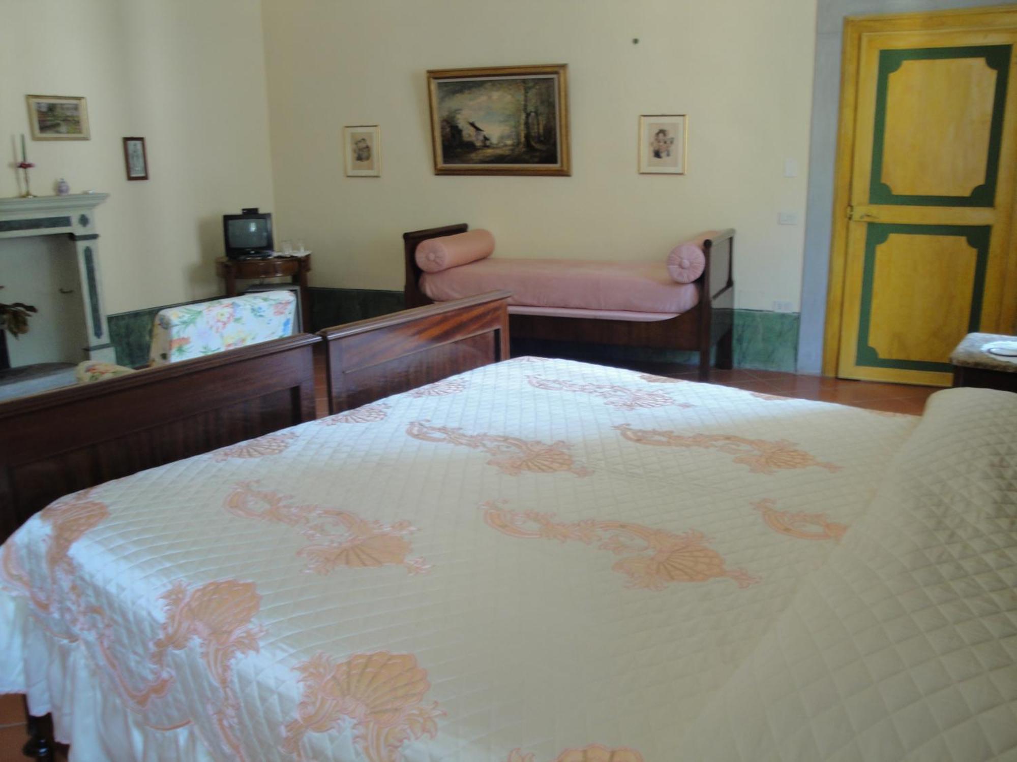 Hotel Palazzo Torriani Marradi Zimmer foto